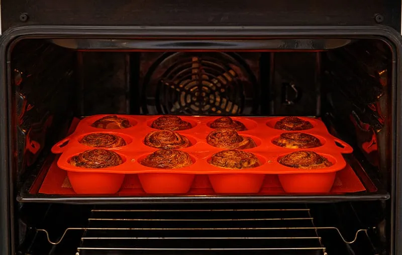 Silicone Bakeware in Convection Ovens: A Safe Choice