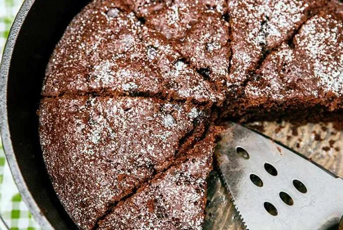 Delicious Dutch Oven Dessert Recipes You Must Try