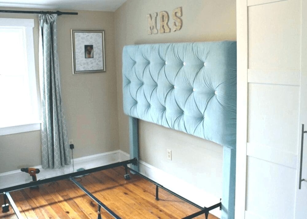 How to Connect a Headboard to a Bed Frame?