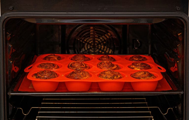 Can I Use Silicone Bakeware In A Convection Oven?