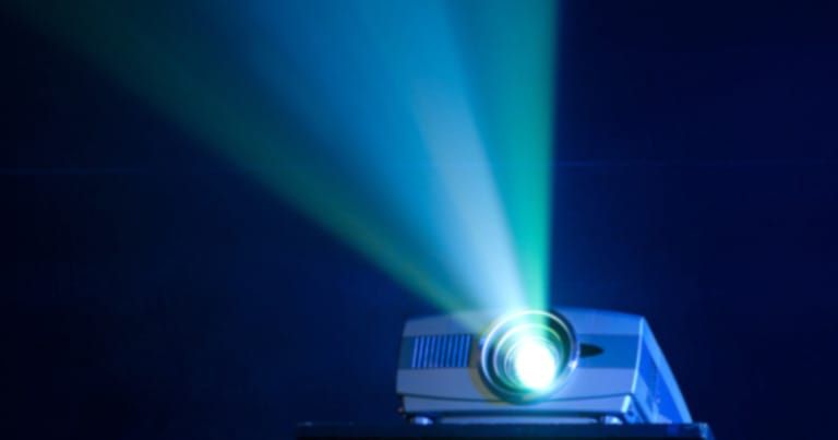 What Is The Throw Ratio Of An LCD projector?